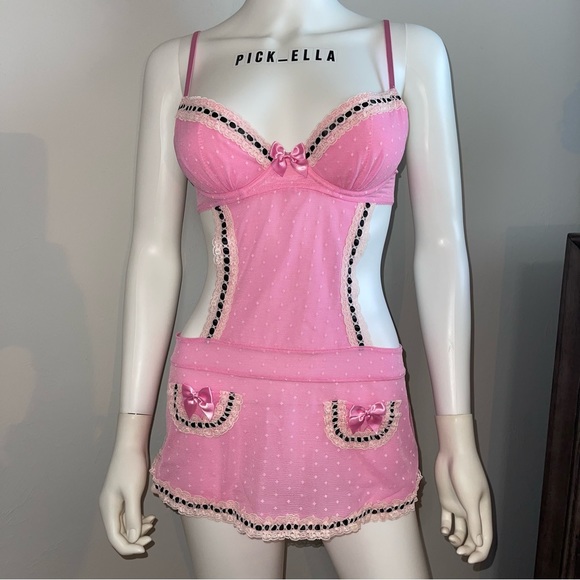 34B Vs Victoria’s Secret Sexy little things Pink dots ruffles Costume apron - Picture 1 of 12